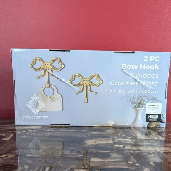 ❌SOLD❌Trending 📈 Elegant Gold Bow Wall Hooks - Picture 3 of 5